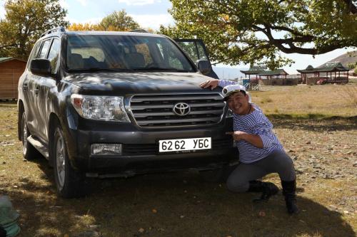 Жүжигчин Аглуу: Автомашины дугаараар хязгаарласан өдөр би такси барьчихдаг